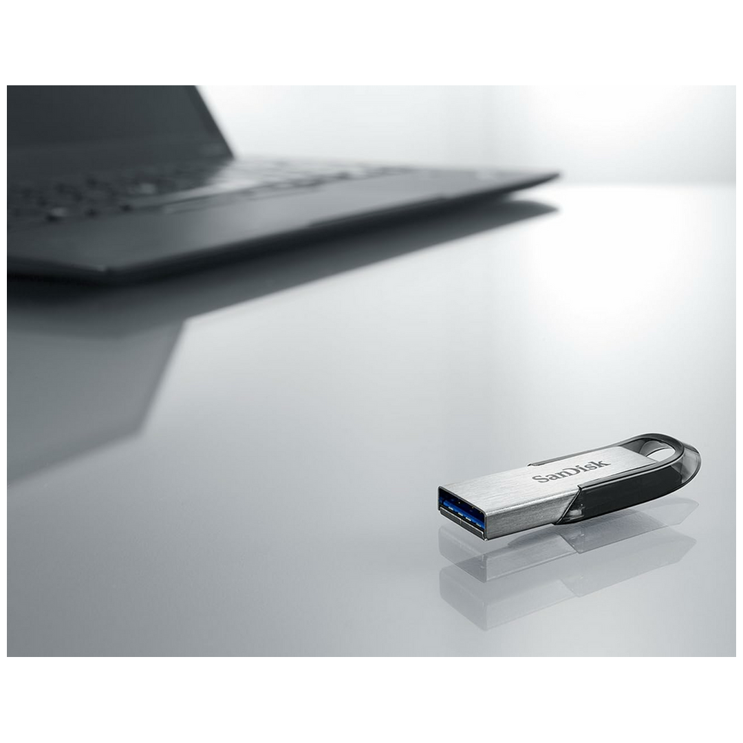 SanDisk Ultra Flair USB 3.0 Flash Drive – 32GB